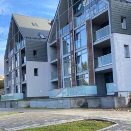 Nowoczesny Apartament z widokiem na jezioro