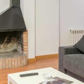 Apartamentos en Candelario, hôtel à Candelario