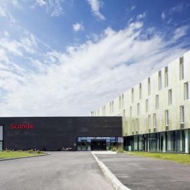 Scandic Oslo Airport, хотел в Гардермуeн
