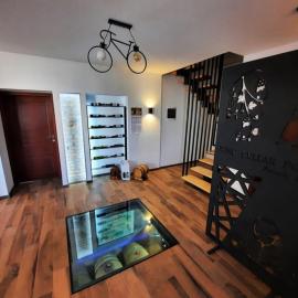Wine Cellar Popovi Apartments & Wine Tasting, hotel in Kavadarci