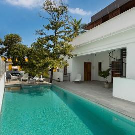 LA VILLA by Villavi