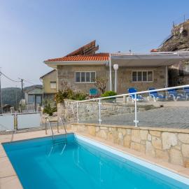 Casa do Alto do Vez، فندق في Balouta