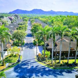 RUMBIA RESORT VILLA Paka Terengganu, hotel Pakában