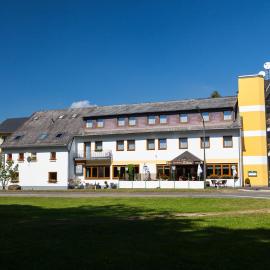 Hotel Schoos, hotelli kohteessa Fleringen