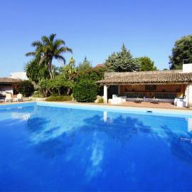 Villa del Commendatore Sirugo, hotel a Avola