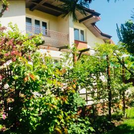 Domowe Zalesie, Hotel in Piaseczno