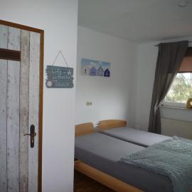 Ferienwohnung mit 3 Schlafzimmern, hotel en Heede