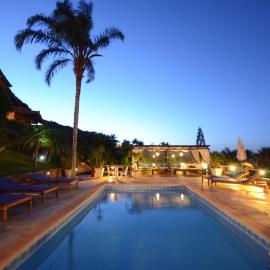 Aguabúzios Hotel, ξενοδοχείο σε Μπούζιους
