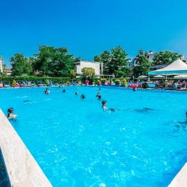 Residence Blu Marlin Natural free beach, hotel en Lido Adriano