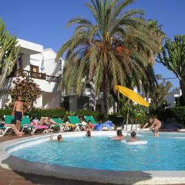 Apartamentos Maribel, Hotel in Puerto del Carmen