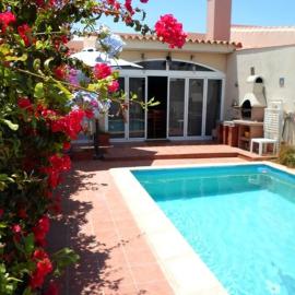 Lovely CottageAurora with Wi-fi and Private-pool, Hotel in Corralejo