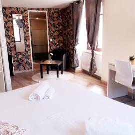 Hotel renaissance martigues