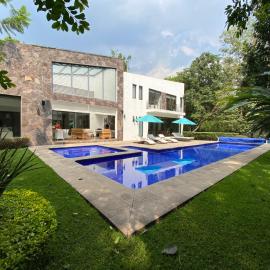 Casa Huitzil - La mejor casa de Malinalco con alberca y jacuzzi climatizados, hotel en Malinalco