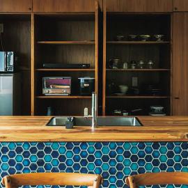CHULAX OKINAWA YOMITAN【Designer Condominium Hotel】, hotel i Yomitan