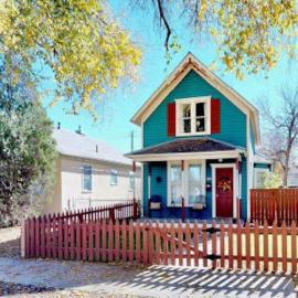 The Blue Bungalow, hotel in Montrose