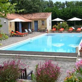 La Devinière, hotel a Donzère