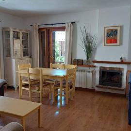 Casa Bihotz - Bonito y céntrico apartamento con garaje en Sallent
