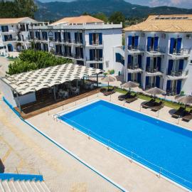 Surf Hotel, khách sạn ở Vasiliki