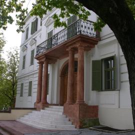 Horvath Villa Apartman, viešbutis Balatonfiurede