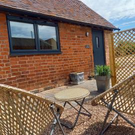 The Cow Shed, Kenilworth, Sleeps 2, hotel in Kenilworth