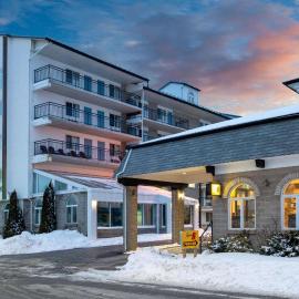 Super 8 by Wyndham Niagara Falls by the Falls, ξενοδοχείο στους Καταρράκτες του Νιαγάρα