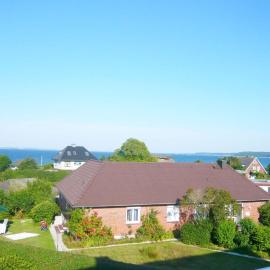 Ferienhaus Seeblick - gemütliche 60qm - 50m zum Naturstrand - mit Terrasse und großem Garten