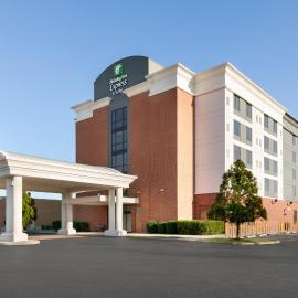 Holiday Inn Express Hotel & Suites Norfolk Airport by IHG, hotel a Norfolk