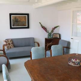 Soultana's Antique House, מלון בפלומאריון