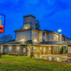 Studio 6-Opelika, AL - Auburn Al, hotel v destinácii Opelika