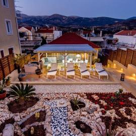 Avocado villa offering peace and relaxation