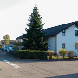 Ferienwohnung Angelika, отель в городе Райнфельден