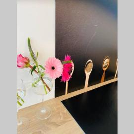 Warm welkom! Zeer ruime privé studio met tuin, hotelli kohteessa Harlingen
