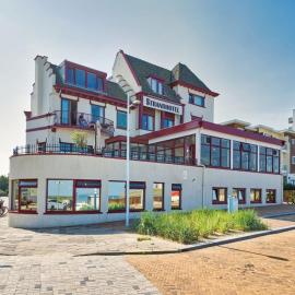 Strandhotel Scheveningen, hotel di Scheveningen
