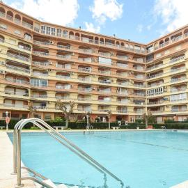 APCOSTAS Los Iris - familiar, hotel in Playa de Gandia