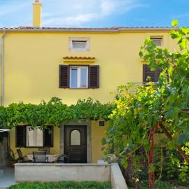 Holiday Home Antica by Interhome