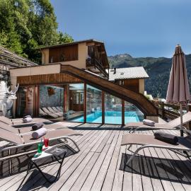 Club Alpina - Champagny-en-Vanoise, hôtel à Champagny-en-Vanoise