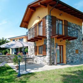 Holiday Home di Pipot by Interhome, hotel Pettenascóban
