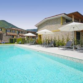 Apartment Basic by Interhome, hotel en Crone