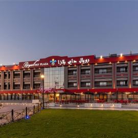 Royal Day Plaza Hotel, хотел в Мадинат ас-Садис мин Уктубар