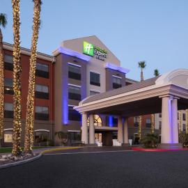 Holiday Inn Express Hotel & Suites Yuma by IHG, hotel in Yuma