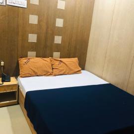 C M HOTEL NEW: Wodapatti şehrinde bir otel