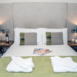 Base Serviced Apartments - City Road, hotel in Chester