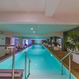 Les Jardins de St Cloud, hotel i Saint-Cloud