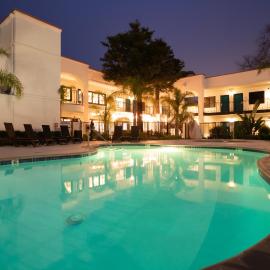 Oxford Suites Pismo Beach, hôtel à Pismo Beach