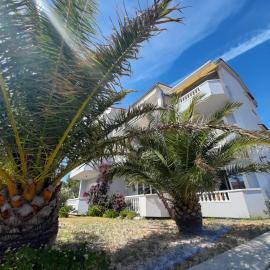 Apartments Štokić, Hotel in Rab
