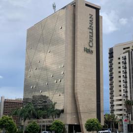 Localização incrível vista ótima equipado e novo, hotel in Brasília