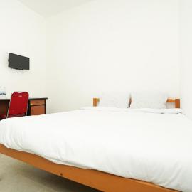 Merapi Inn Syariah by ecommerceloka