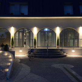 Hotel Cavallo Bianco, hotel en Reggiolo
