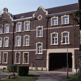 Jugendherberge Duisburg Landschaftspark, khách sạn ở Duisburg