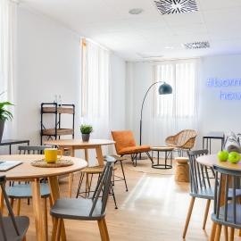 Micampus Bormujos Student Residence、ボルムホスのホテル
